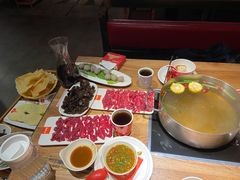 -牛很鲜潮汕牛肉火锅(朝晖路店)