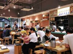 大堂-木屋烧烤(岗顶二店)