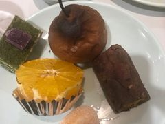 -绿岛港轩海鲜烤肉涮锅自助餐厅