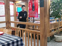 露天位-雪熊哈尔滨烧烤·精酿啤酒·砂锅(中央胜境店)