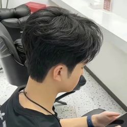 -ON STAR SALON