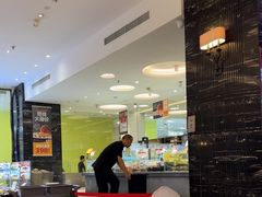 -万龙洲海鲜(大兴绿地缤纷城店)