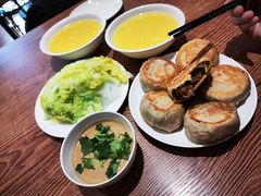 -清真吴记门钉肉饼·喜多利