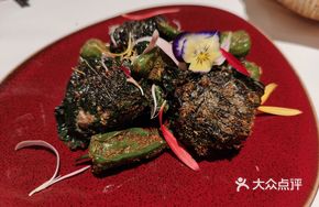 Braised Beef Ribs with Fragrant Smoke