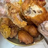 一家开在德思勤“胖东来”旁边的韩式炸鸡店