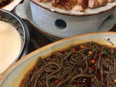 -龙聚德北京烤鸭(沙坪坝华宇A馆店)