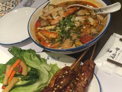-美奈小馆·越南料理(中航城君尚购物中心店)