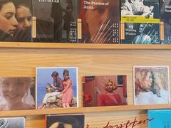 -麦田书店(国防路店)