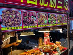 -正宁路小吃夜市