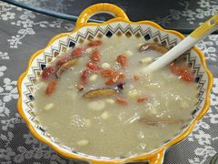 -天天向上素食餐厅(五台山店)