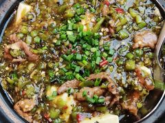 -有红鸡毛店·川菜(建设路店)