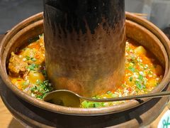 铜锅饵块油焖鸡-一坐一忘云南菜(嘉里中心店)