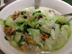 鲜丝瓜焖河蚌-费大厨辣椒炒肉(黄兴中心广场店)