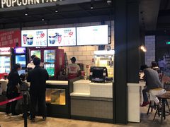 -CGV影城(滨江天街IMAX店)