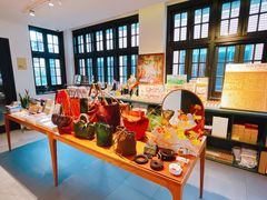 -思南书局(复兴中路店)