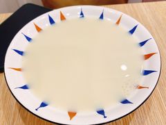 一碗豆浆-正南齐北·老街糯米团(洪崖洞店)