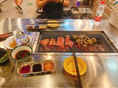 自助取餐区-马路牙子烧烤音乐酒馆(望京店)