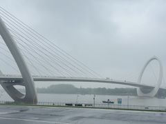 -南京眼步行桥