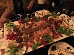 炭烤鸡肉拼盘-Efes Turkish & Mediterranean Cuisine 艾菲斯餐厅(陆家嘴店)