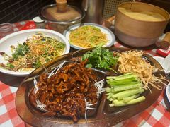-老郑家东北春饼(龙悦居店)