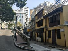 剧院下的街道-岗顶剧院