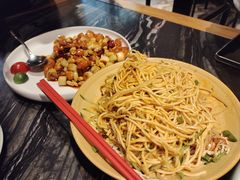 -青红之间·新派融合川菜(慈云寺店)