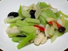 -顺风汤馆·广府粤菜(江宸天街店)
