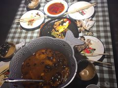 -川人百味·水煮活鱼(赛罕万达店)