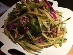 -胖哥俩肉蟹煲(济南世茂国际广场店)