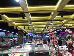 -世纪家家福生活广场(和义店)