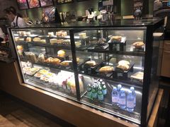 面包甜点陈列柜-星巴克(南京汉中环亚广场店)