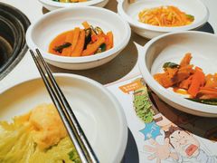 餐前小菜-本家韩国烤肉(青岛万象城店)