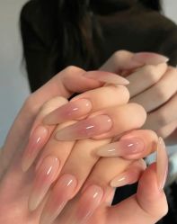 -悦指间美甲美睫