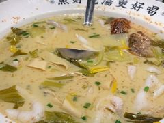 -江渔儿酸菜鱼(万科东荟城店)