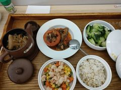 -雪梅月子中心(华侨城店)