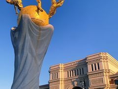 -民园广场