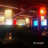 门口要登记手机号和名字，需要看随申码，一定要绿码