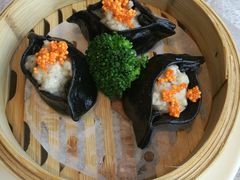墨鱼汁鲜菌饺-汤臣·空中餐厅·严选粤菜(石湾世博广场店)
