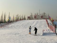 -北京亚布洛尼朝阳公园滑雪场