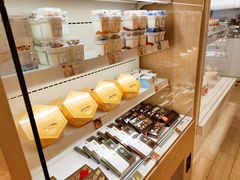 零售区-好利来(北新桥店)