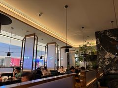 -新白鹿餐厅(滨江银泰店)