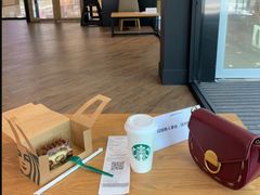 -星巴克(绵阳涪城凯德店)