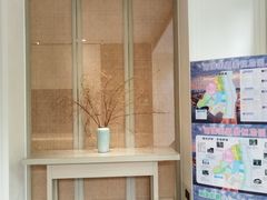 -泸州泸舍酒店(江阳区水井沟步行街店)