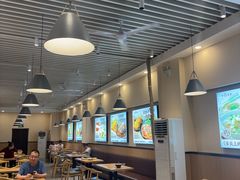 -三好食堂(煎饺·馄饨·肉饼米线·盛世广场店)