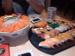 三文鱼刺身-万岁寿司(万国店)