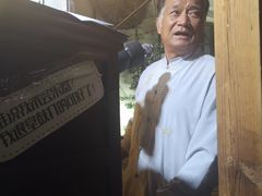 -百里峡七彩艺术小镇