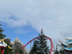 -七彩云南欢乐世界