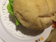 iphone_upload_pic-新大咀港式茶餐厅(宝山万达店)