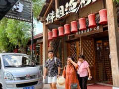 -胖姐渔村(中源大道店)