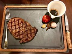 黑安格斯谷饲牛肉-恰餐厅及酒吧 CHAR Bar & Grill (北京丽都皇冠假日店)